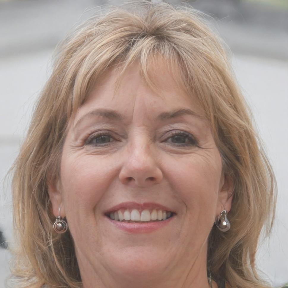 Portrait de Marie Dubois, experte en finances personnelles